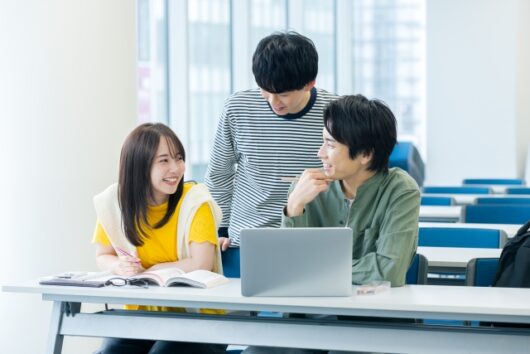 大学生のイメージ画像です
